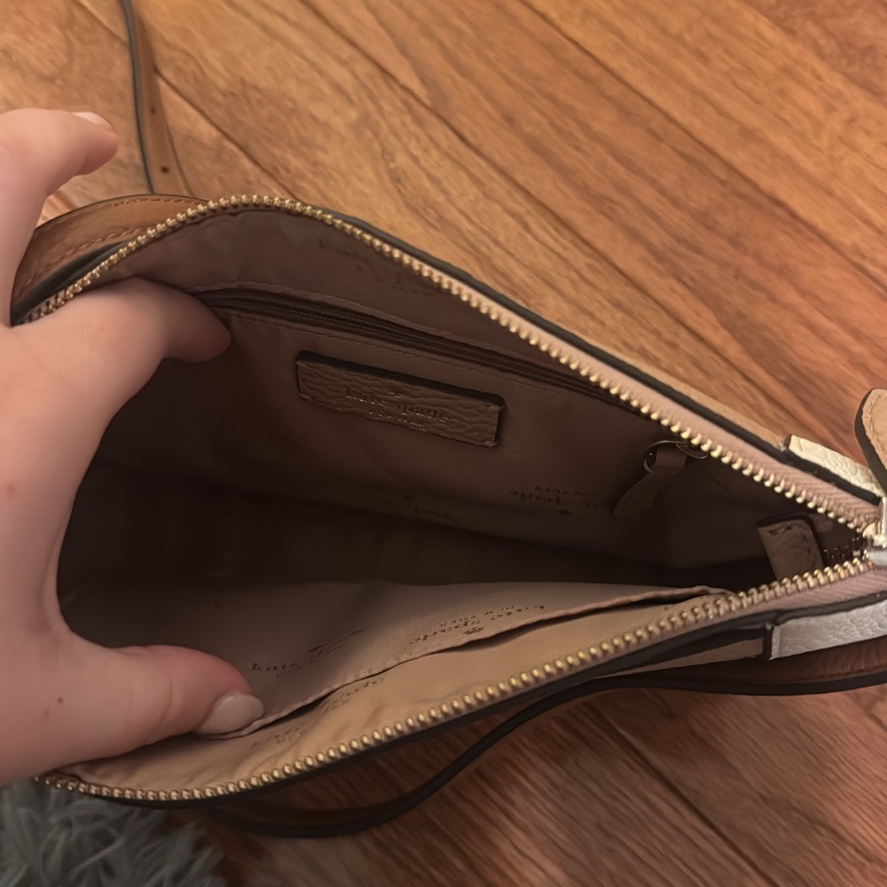 kate spade Beige and White Pebbled Leather Crossbody - Picture 2 of 2